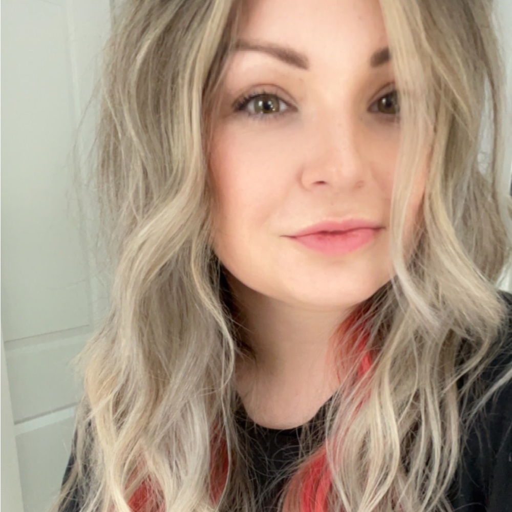 Meet your Posher, Megan